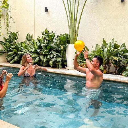 Hotel Valladolid Santa Marta  Kültér fotó