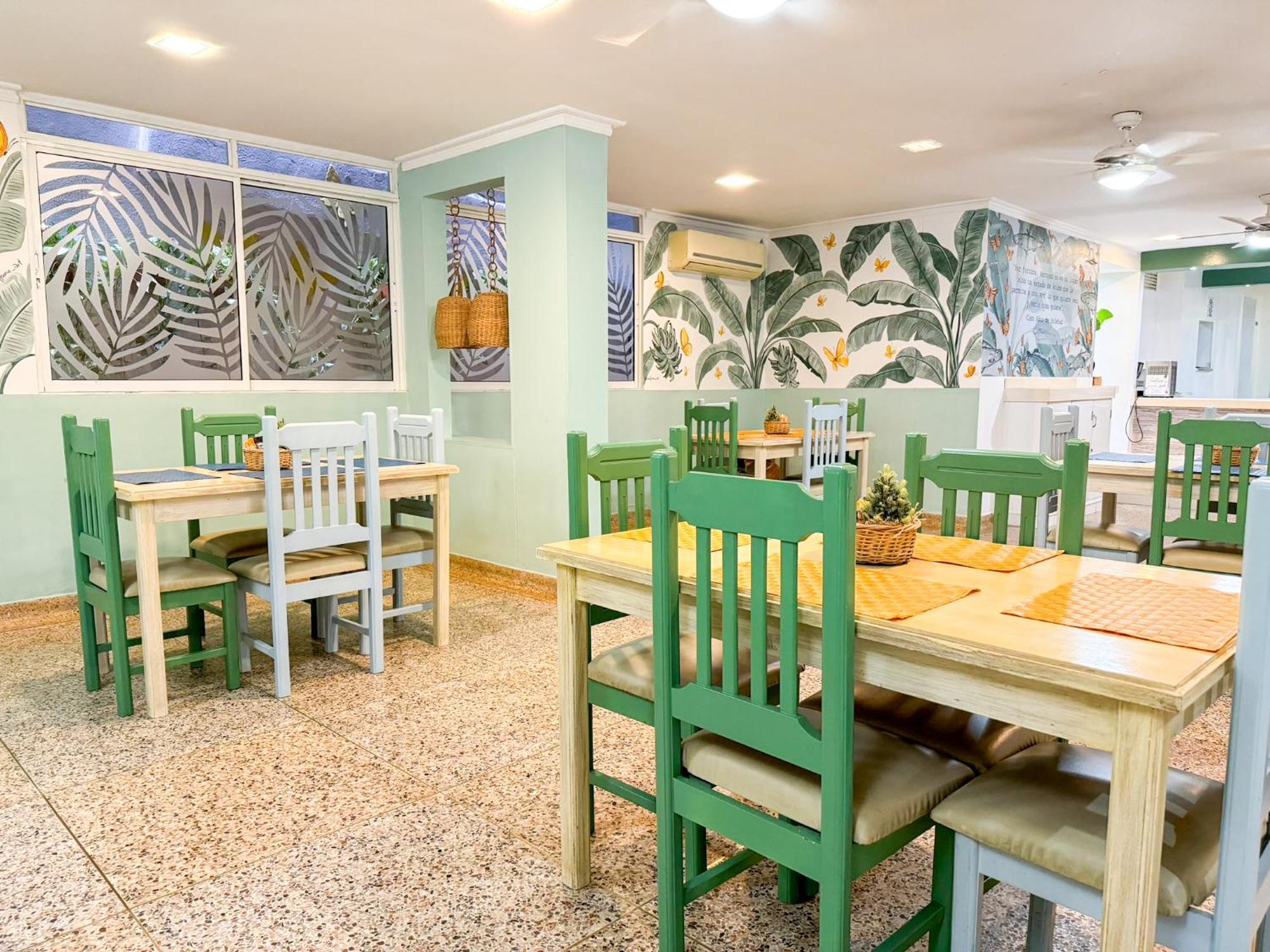 Hotel Valladolid Santa Marta  Kültér fotó