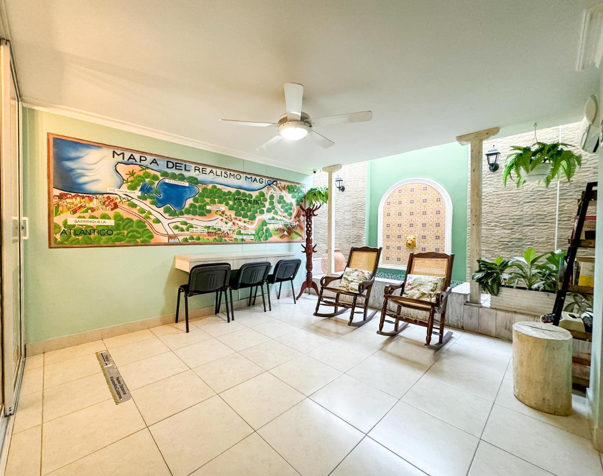 Hotel Valladolid Santa Marta  Kültér fotó