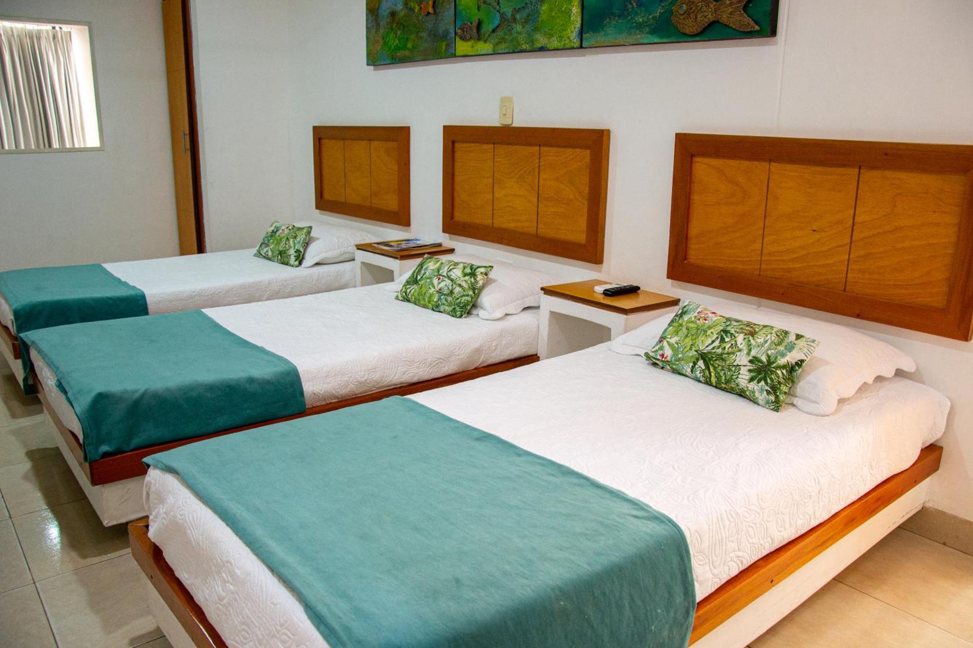 Hotel Valladolid Santa Marta  Kültér fotó